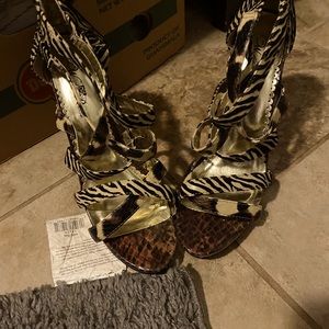 Size 8.5 Wild Rose “Tiger Stripe “stiletto heels